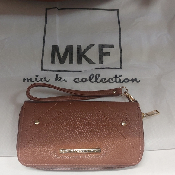 NWT Mia K.  collection Jordina 2 PCS Shoulder Bag with Matching Wallet. - Picture 3 of 6